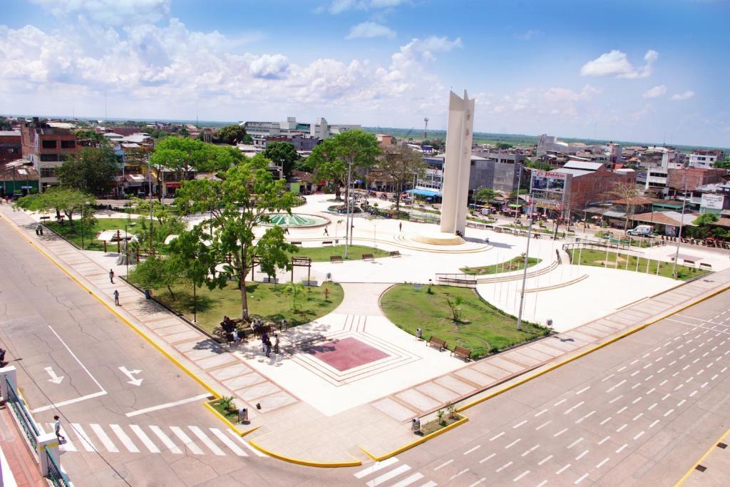 Del Castillo Plaza Hotel 普卡尔帕 外观 照片