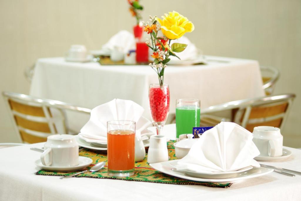 Del Castillo Plaza Hotel 普卡尔帕 外观 照片