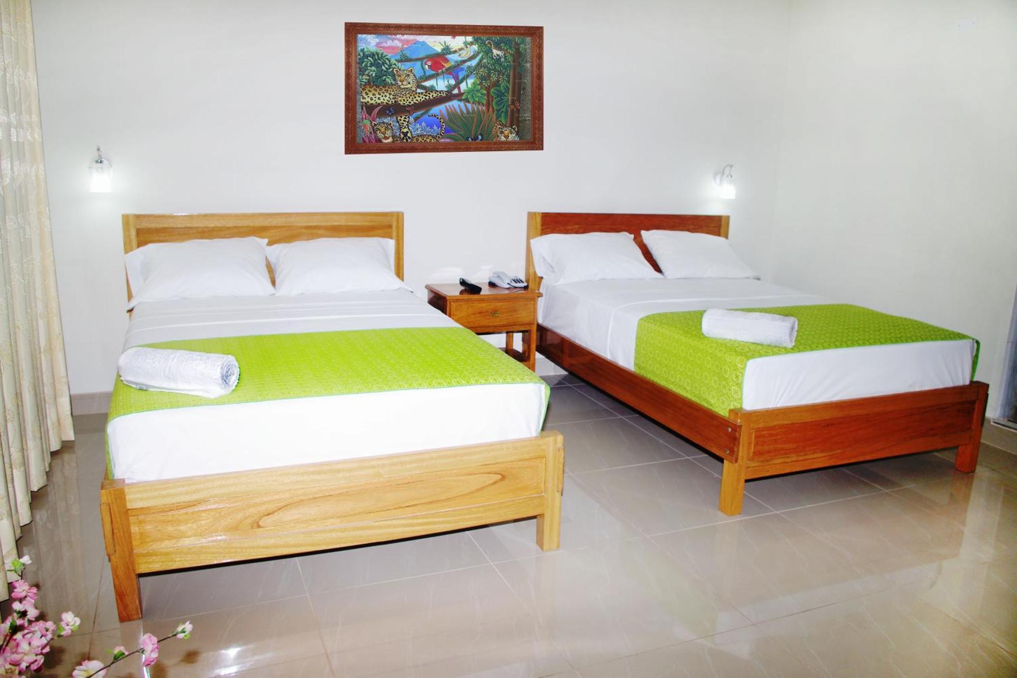 Del Castillo Plaza Hotel 普卡尔帕 外观 照片